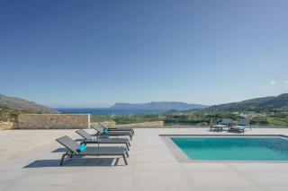 Prestige Sea Breeze Villa Heated Pool & Jacuzzi - 9