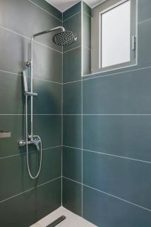 Prestige Sea Breeze Villa Heated Pool & Jacuzzi - 2