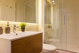 Cozy 2BR Escape for Three in Vibrant Nunoa - 7