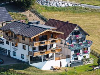 Fischbacher App 2 by Alpenidyll Apartments - 0