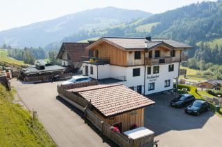 Fischbacher App 3 by Alpenidyll Apartments - 8