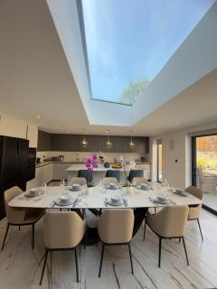 Detached 6 bedroom home in Surrey Hills Peaslake - 7