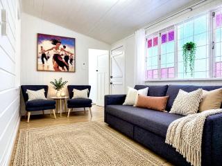 Heritage 5BR home - minutes walk to CBD&South Bank, 3 Parking - 5