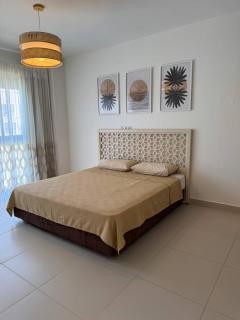 Relaxing 2BR Getaway Marina 2, Marassi - 4