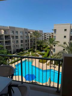 Relaxing 2BR Getaway Marina 2, Marassi - 0