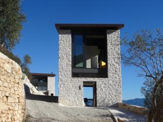 VILLETTA FARFALLINA "The unique property in the world with an openable roof" - 9