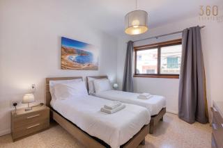 Two Bedroom Apartment with Balcony in Swieqi - 8