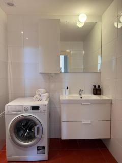 4BDR Infinity 100 m2 apartment - 4