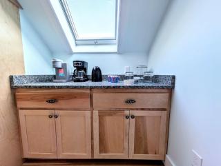 Luxury Coastal Apt Above Bakery Near Beach & - 7