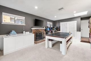 City of Trees House with Hot Tub & Game Room - 6