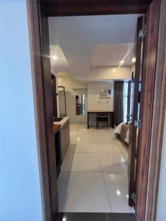 Sleeps for 4 Packs, Cebu Center with Pool and Gym - 6