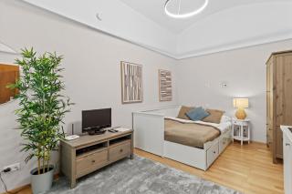 Bright Studio near Augarten - Near City Center - 5min to Metro U2 - 8