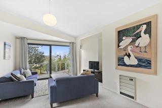 Seabreeze Central Lorne - BYO Linen - 6