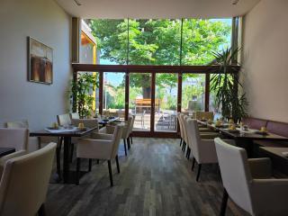 Cafe Rossini - 5