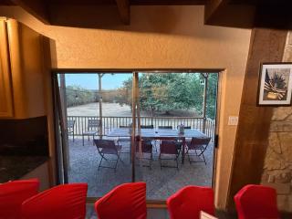 Book the Lodge-Pool-hot tub 4 king 14 bed dine 24 - 4