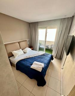 Nice, cozy and well-located apartment - Pool view - 2