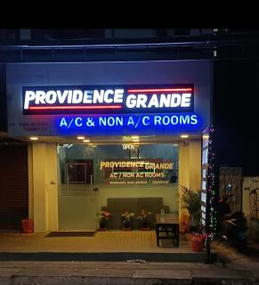Providence Grande Rooms - 1