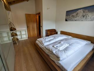Family home in Laax with stunning views - 4