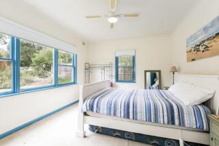 Sand Surf and Sunshine - BYO Linen - 6
