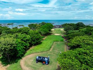 Golf from home! 8BR Lux Villa, Pool, Beach Club! - Playa Avellana - 8
