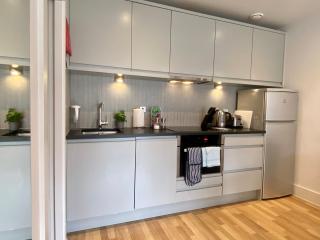 Your Space Apartments - Eden House - 7