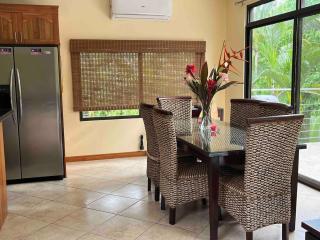 Vista Verde House w/Pool & WiFi - 5