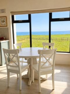 Freaghcastle Cottage - 3