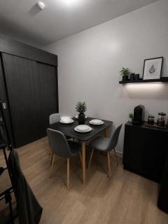 Japandi Staycation Near Naia 3 - 5