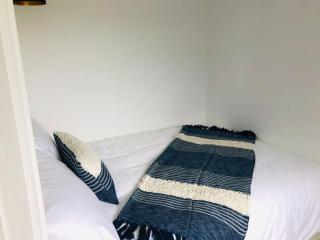 Romantic Glamping Pod for 2 with Private Hot Tub Ballycastle North Coast Retreat Pod 3 - 7