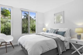 Point Grey Apartment 16 - 6