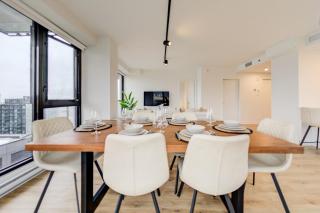 Spacious 2BR PentHouse Montréal - Downtown Stay - 8