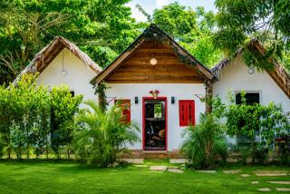 Dreamvilles Ecovillage Eco Villas with Jacuzzi near Beaches - 5
