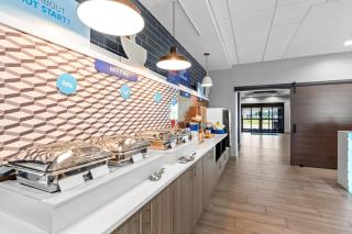 Holiday Inn Express & Suites Choctaw - Oklahoma City East by IHG - 8