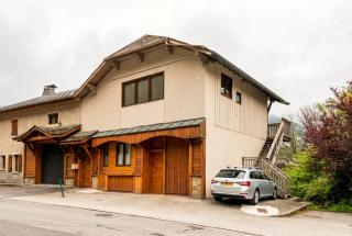 Top Floor Chalet Apartment in Saint-Jean-d'Aulps, Balcony - 8