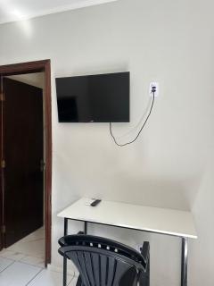 Quarto kitnet n 03 completo, banheiro, cozinha e garagem - 3