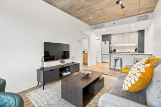 Relaxing 1BR Montreal Stay - Gym - Elevator - 9