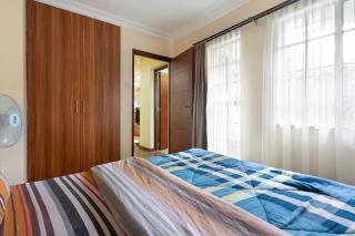Modern Charming Cosy Retreat - 3
