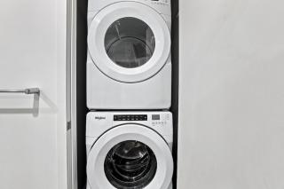 Perfect 1 BR Montreal Getaway - Gym - Wi-Fi - 6