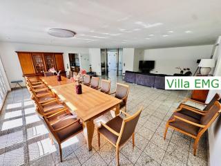 Ferienhaus Villa EMG Gelsenkirchen nah Essen Dortmund mit Pool und Garten für Familien Gruppen bis 21 Personen - 7