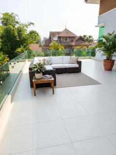 Luxe 5BR Villa in Klebang Melaka by Homevibez - 1