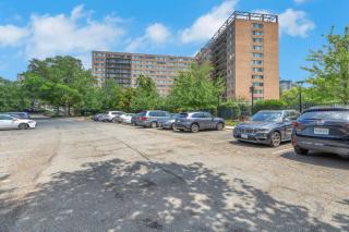Large 3 bedroom Family Suite, Private Balcony, 5 min to DCA, Gym, Pool and more! - 8