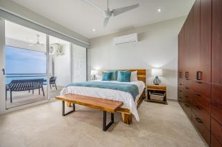 Playa Potrero: 2 Balconies & Private Grill - 1
