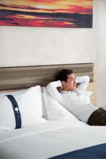 Holiday Inn Express Shanghai Zhenping by IHG - 9