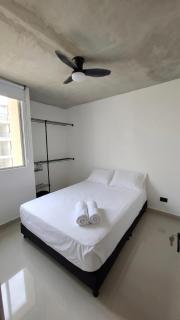 Apartamento Completo - Piscina - AC - Parqueadero - Gimnasio - 4