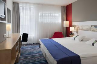 Holiday Inn Prague Airport by IHG - 9
