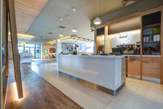 Holiday Inn Prague Airport by IHG - 5