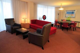 Holiday Inn Monterrey-Parque Fundidora by IHG - 1