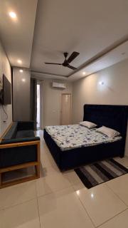 Couple friendly studio apartment in kharar - 1