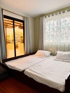 3BR with Movie Stay in Vista Mall Malolos by Casa Bella de Provence - 1