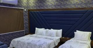 Royal Continental Guest House - 9
